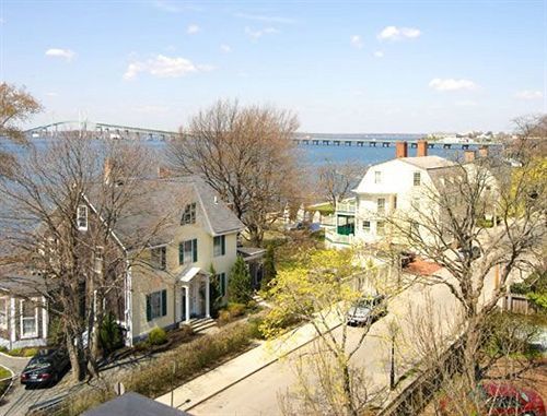 مبيت وإفطار نيوبورت Sarah Kendall House المظهر الخارجي الصورة